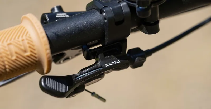 MARIN LARKSPUR 2 HYBRID BIKE-4