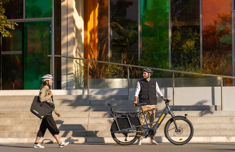 Yuba Boda Boda Bosch Electric Cargo Bike-10